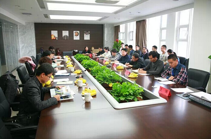 新疆事業(yè)部與石河子大學(xué)召開校企合作交流大會(huì)